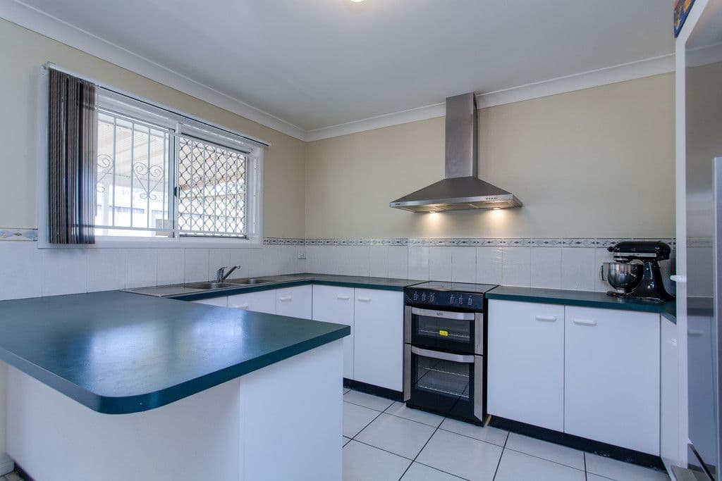 4 Ryecroft Place, Richlands QLD 4077, Richlands - Thumbnail 3