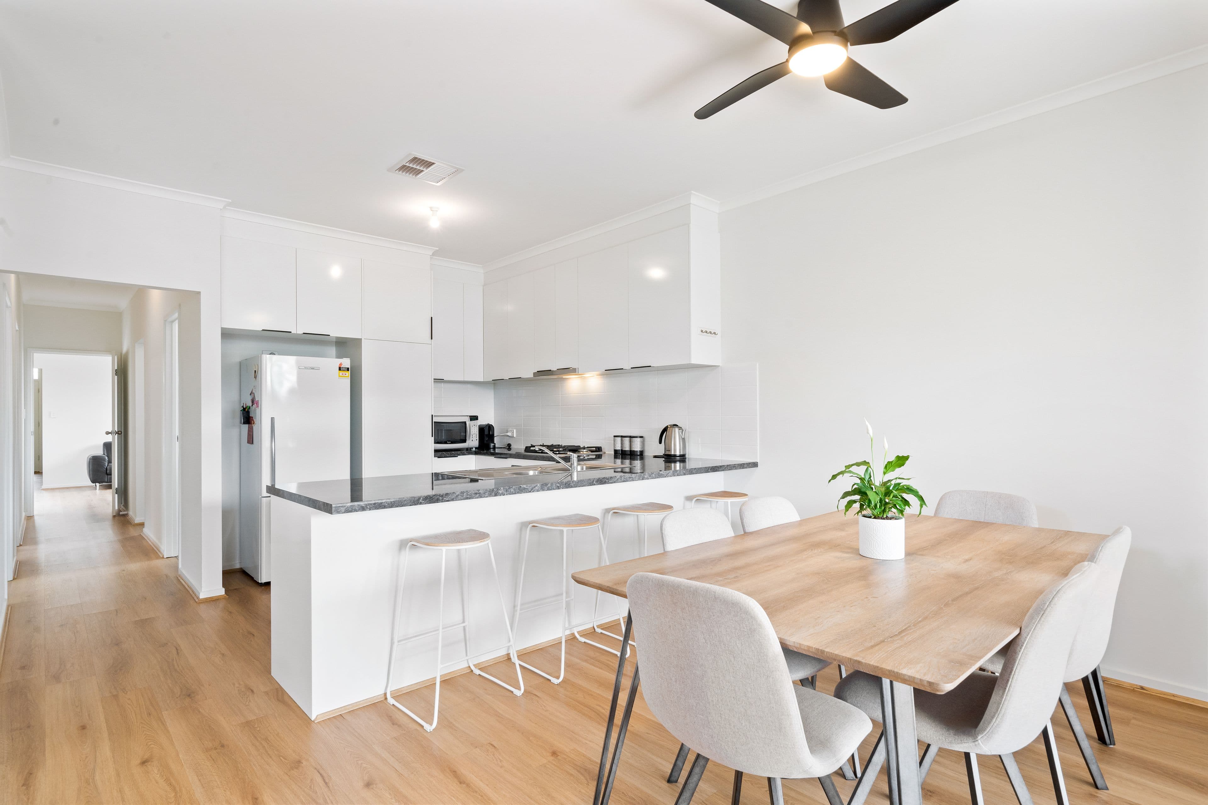 12 Richard Street, Findon SA 5023, Findon - Thumbnail 2