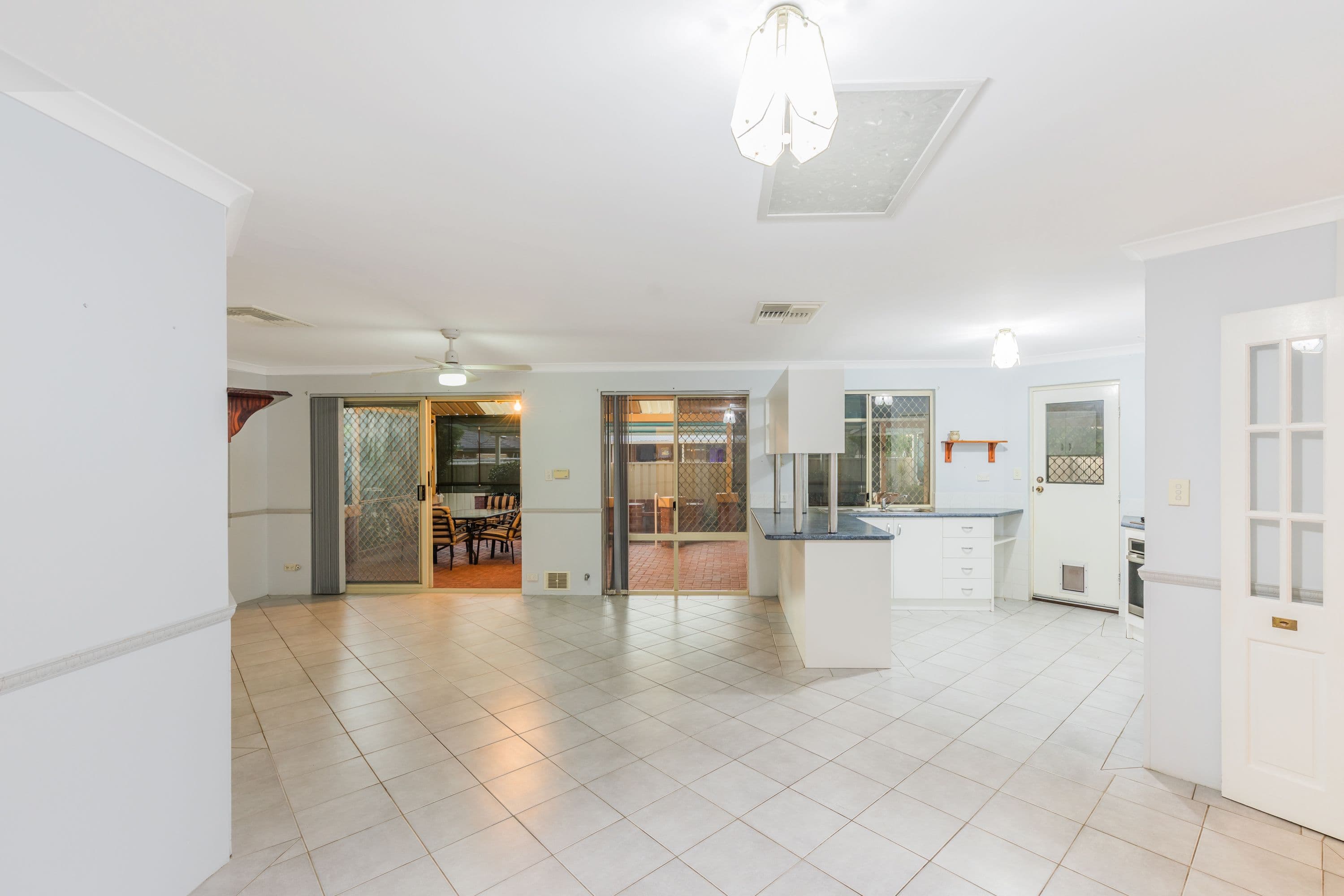 60 Lyrebird Loop, Seville Grove WA 6112, Seville Grove - Thumbnail 6