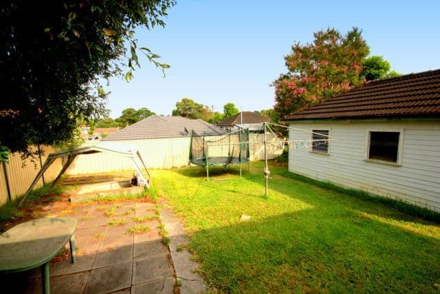 8 Edgar Street, YAGOONA NSW 2199, Yagoona - Thumbnail 6