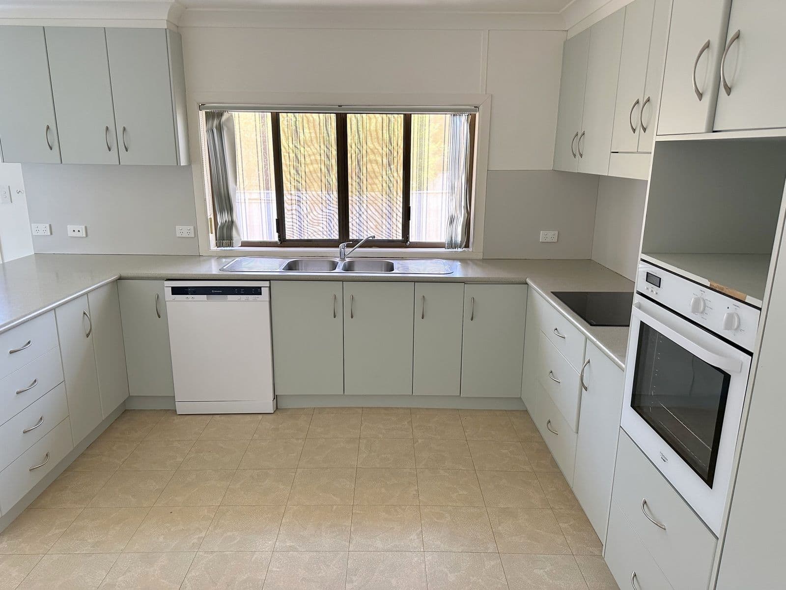 9 Willow Place, Moree NSW 2400, Moree - Thumbnail 6