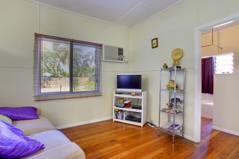 29 Howlett Street, CURRAJONG QLD 4812, Currajong - Thumbnail 3