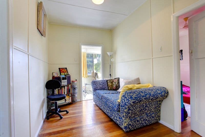 29 Howlett Street, CURRAJONG QLD 4812, Currajong - Thumbnail 4