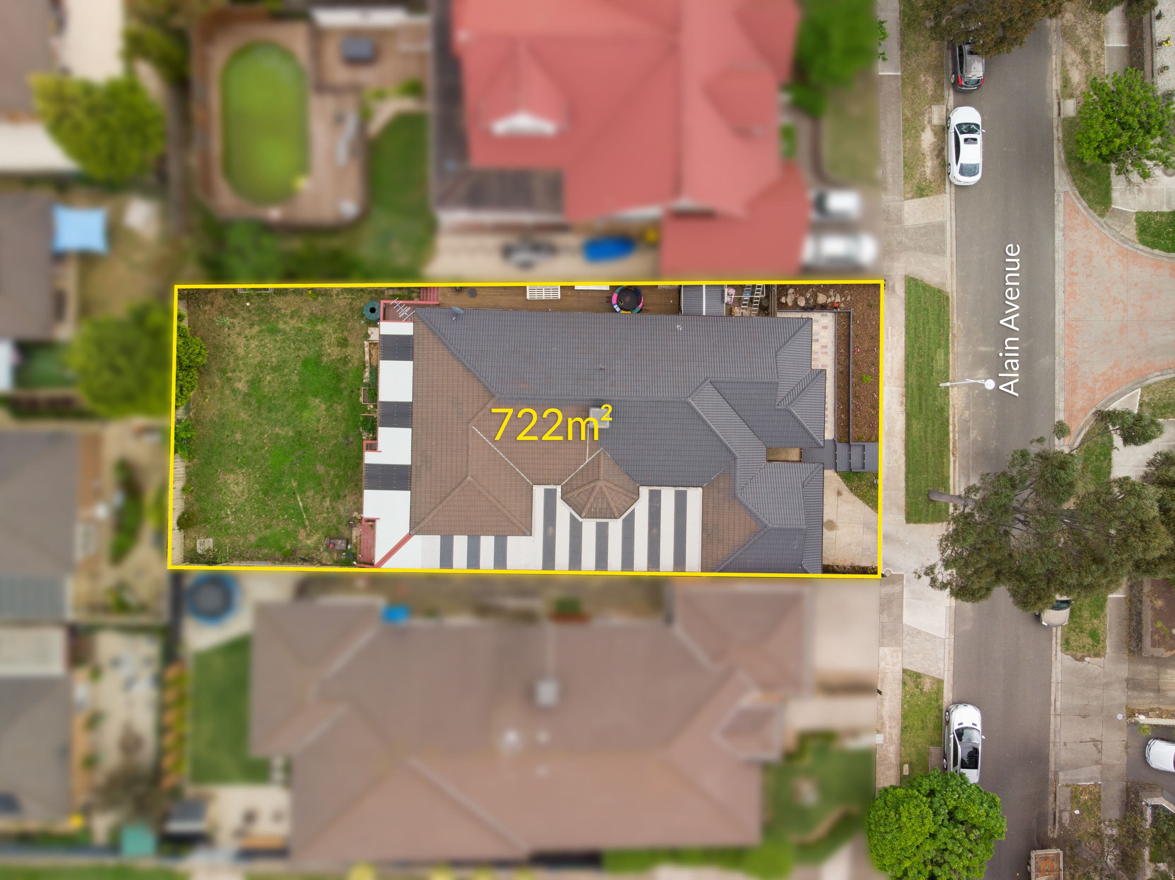 16 Alain Avenue, South Morang VIC 3752, South Morang - Thumbnail 2