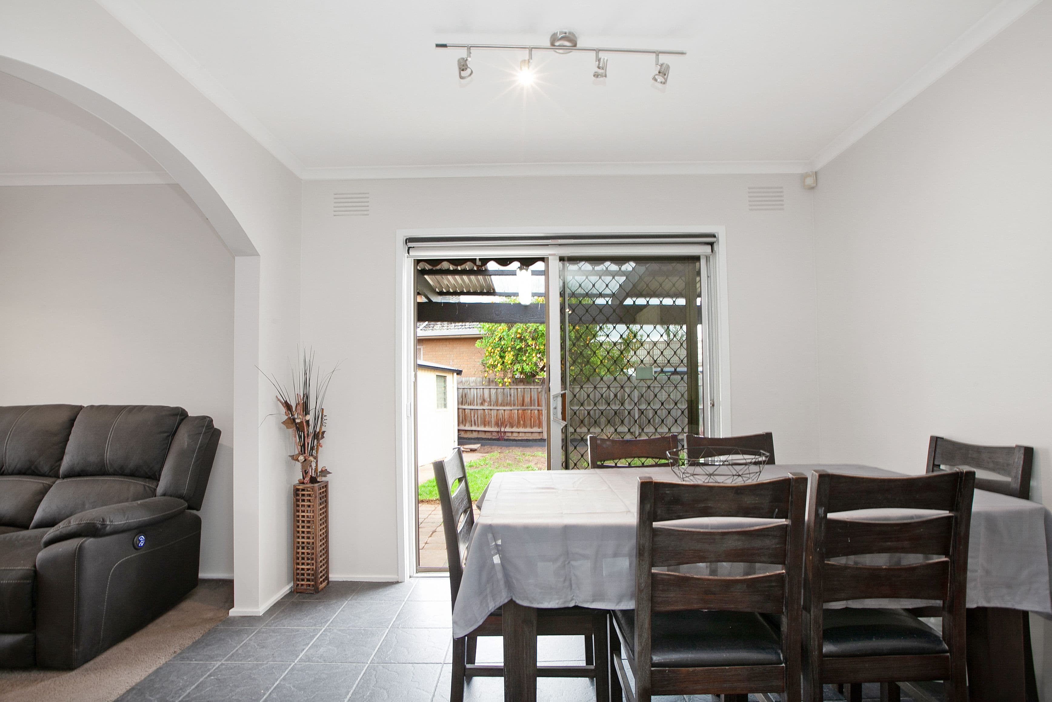19 Moira Avenue, Reservoir VIC 3073, Reservoir - Thumbnail 7