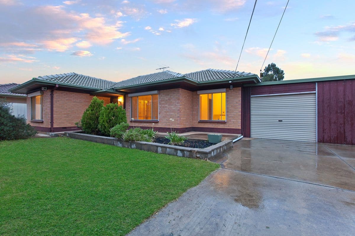 10 Joanne Street, Salisbury North SA 5108, Salisbury North - Image 1