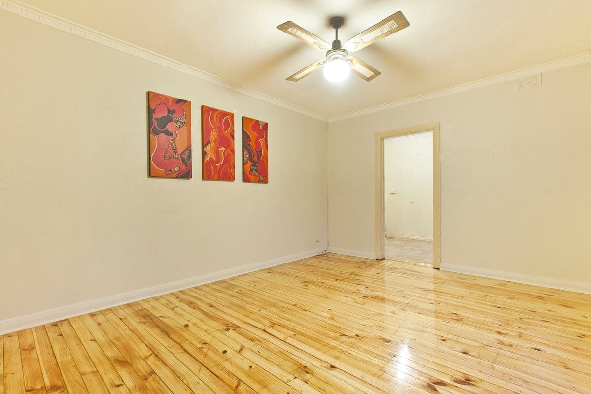 10 Joanne Street, Salisbury North SA 5108, Salisbury North - Thumbnail 3