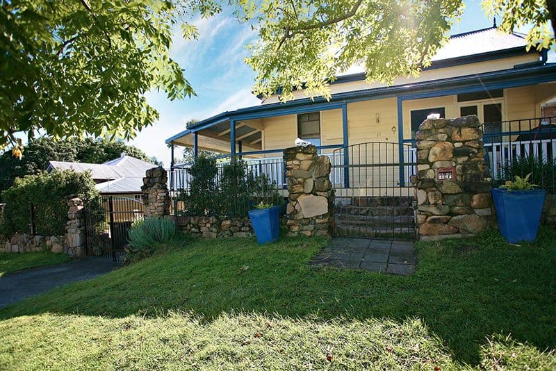 17 Lintern Street, RED HILL QLD 4059, Red Hill - Image 1