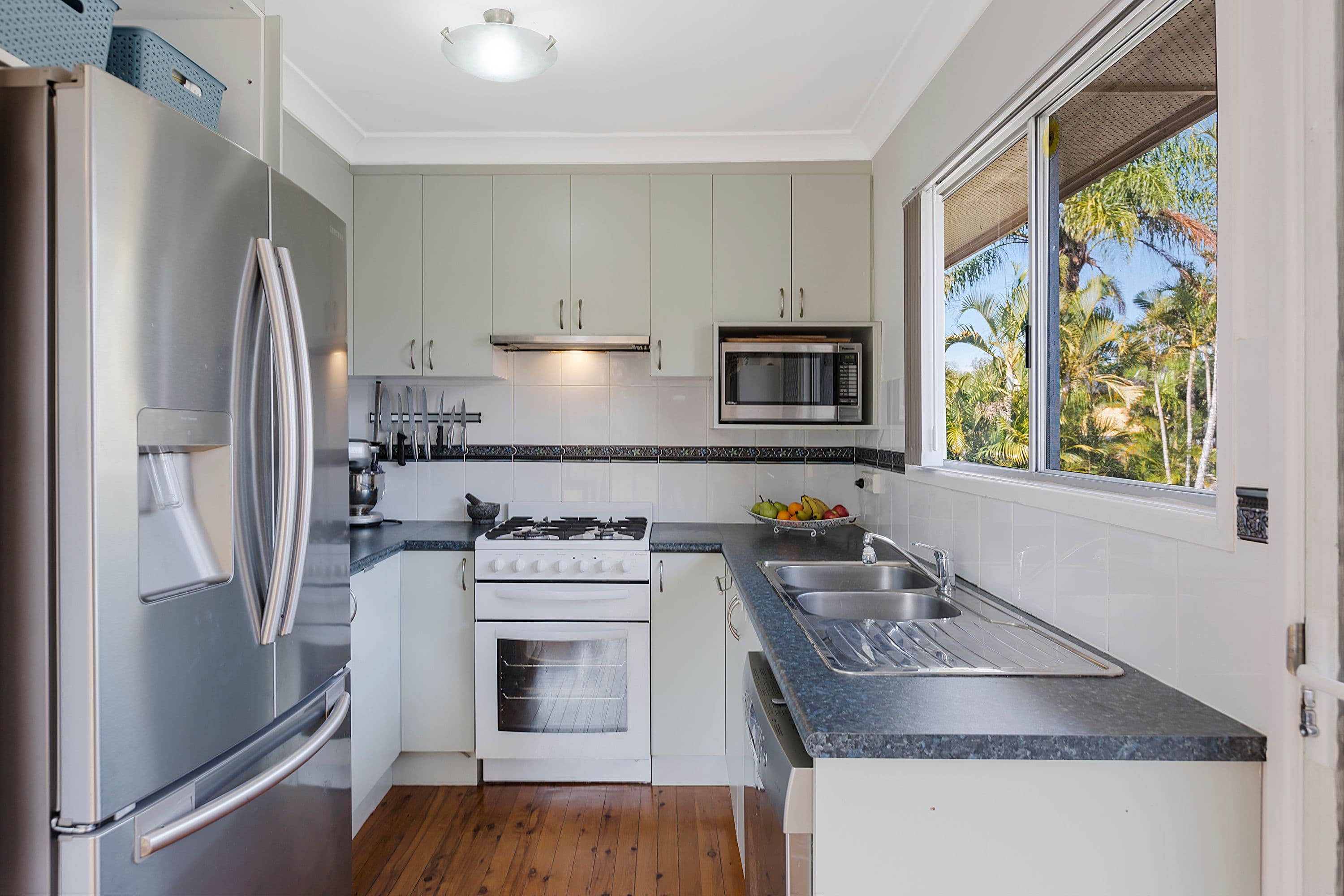 14 Folkstone Avenue, Albany Creek QLD 4035, Albany Creek - Thumbnail 6
