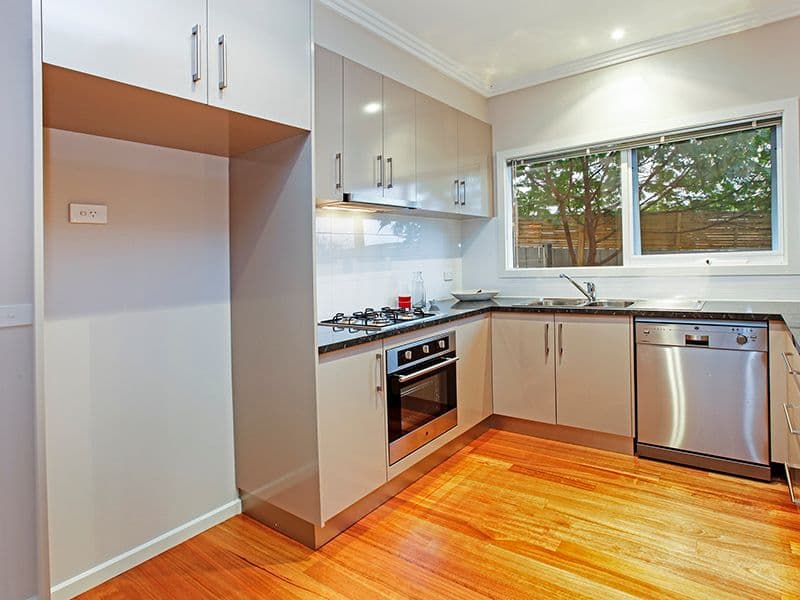 11 Gibbs Street, NEWCOMB VIC 3219, Newcomb - Thumbnail 4