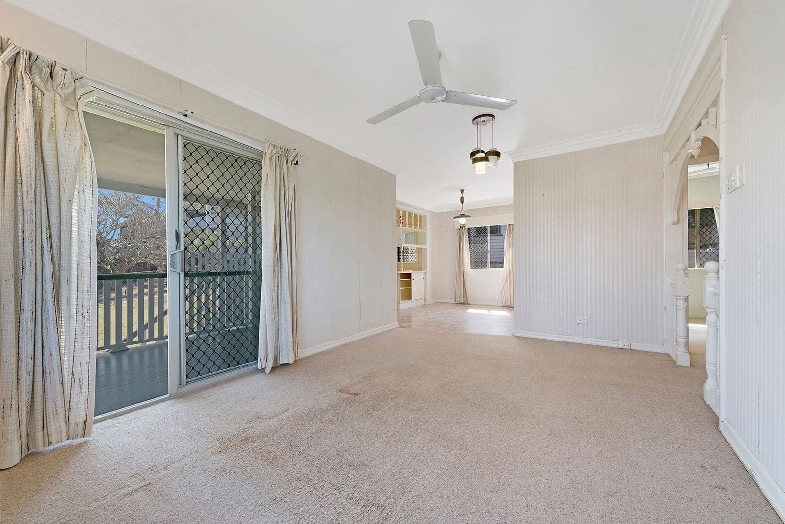 5 Lacon Street, Holland Park West QLD 4121, Holland Park West - Thumbnail 4