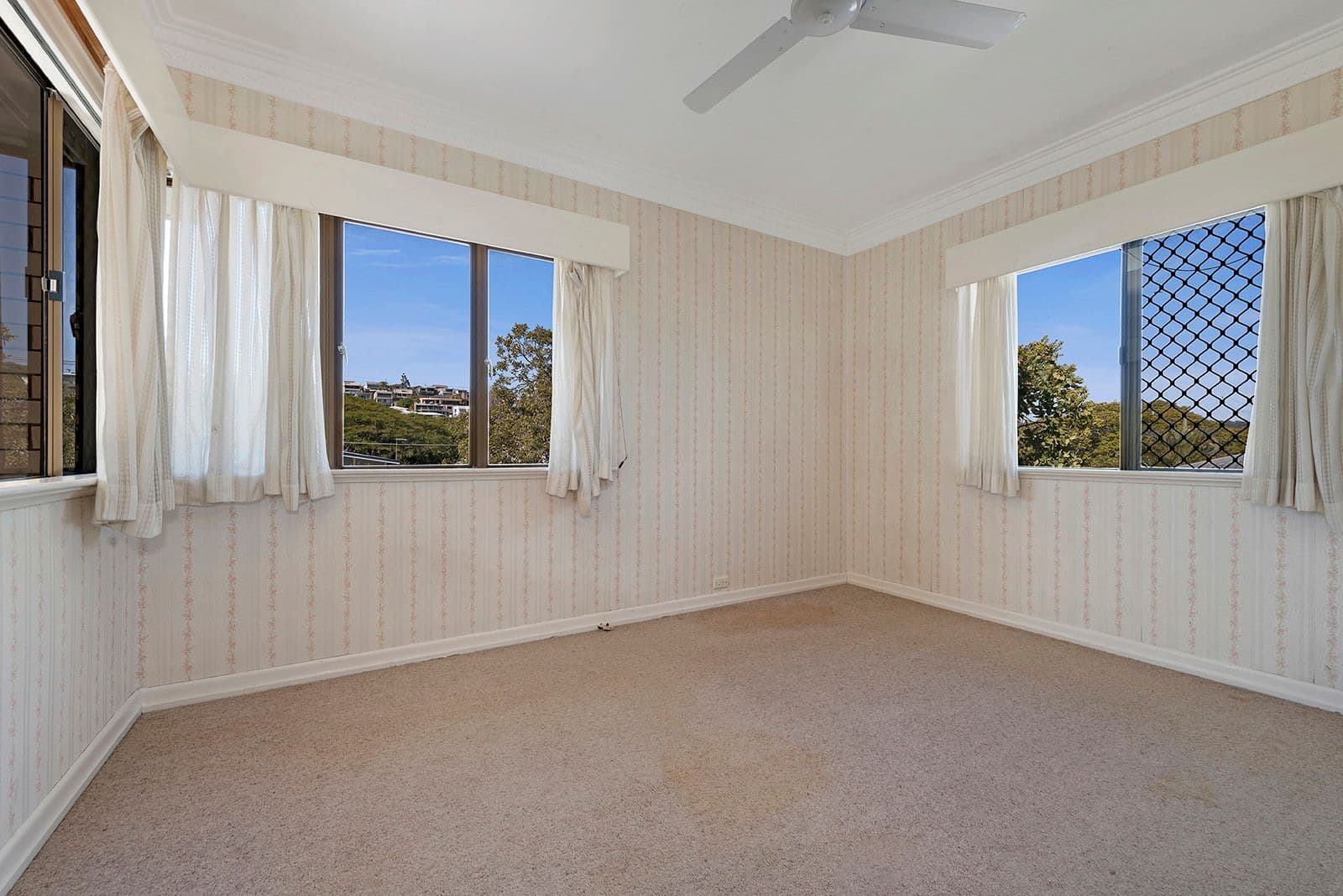 5 Lacon Street, Holland Park West QLD 4121, Holland Park West - Thumbnail 7