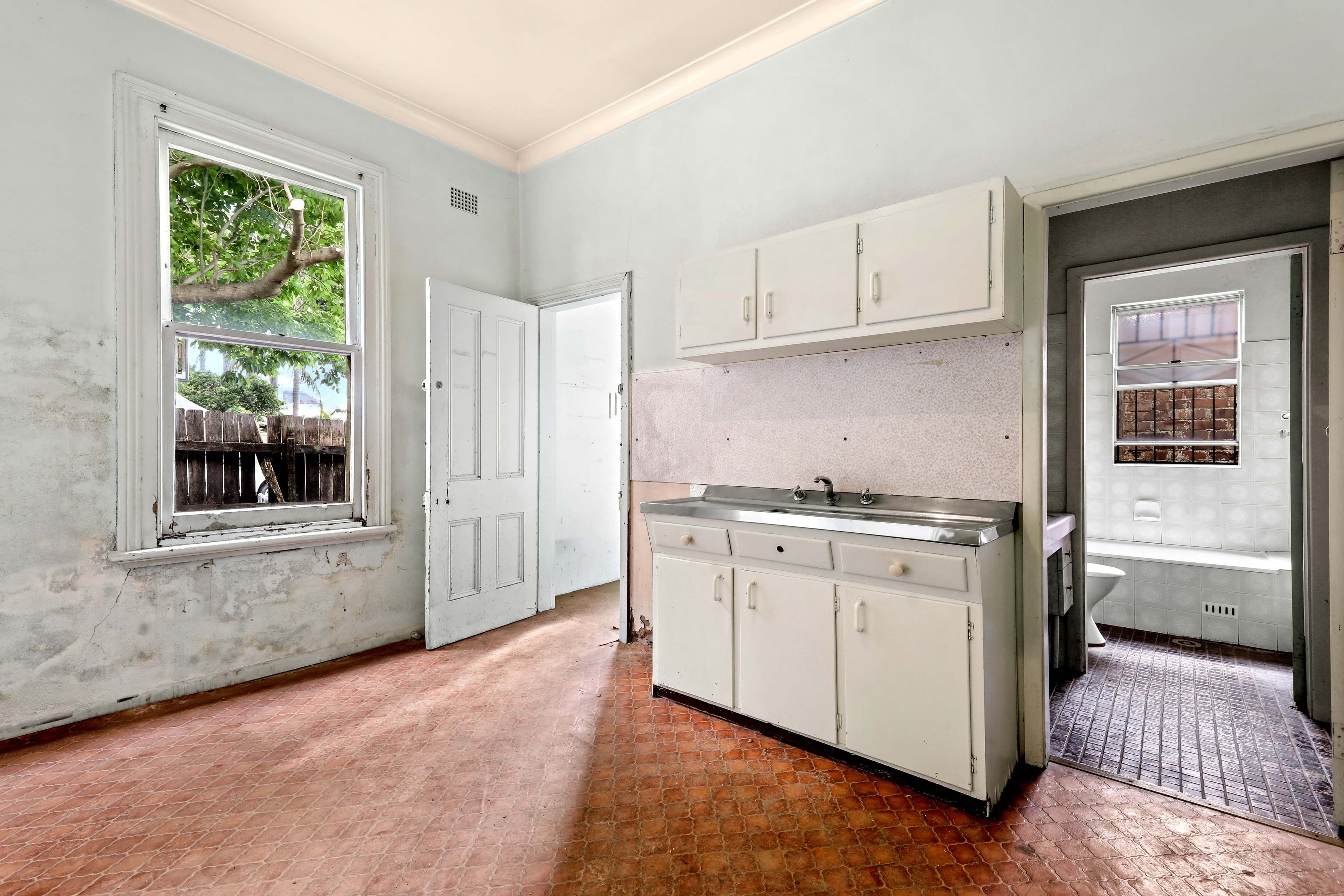 27 Bruce Street, Stanmore - Thumbnail 7