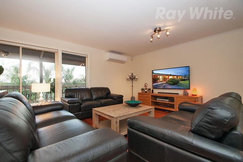 22 YARRARIDGE Drive, Chirnside Park VIC 3116, Chirnside Park - Thumbnail 2