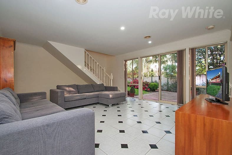 22 YARRARIDGE Drive, Chirnside Park VIC 3116, Chirnside Park - Thumbnail 7