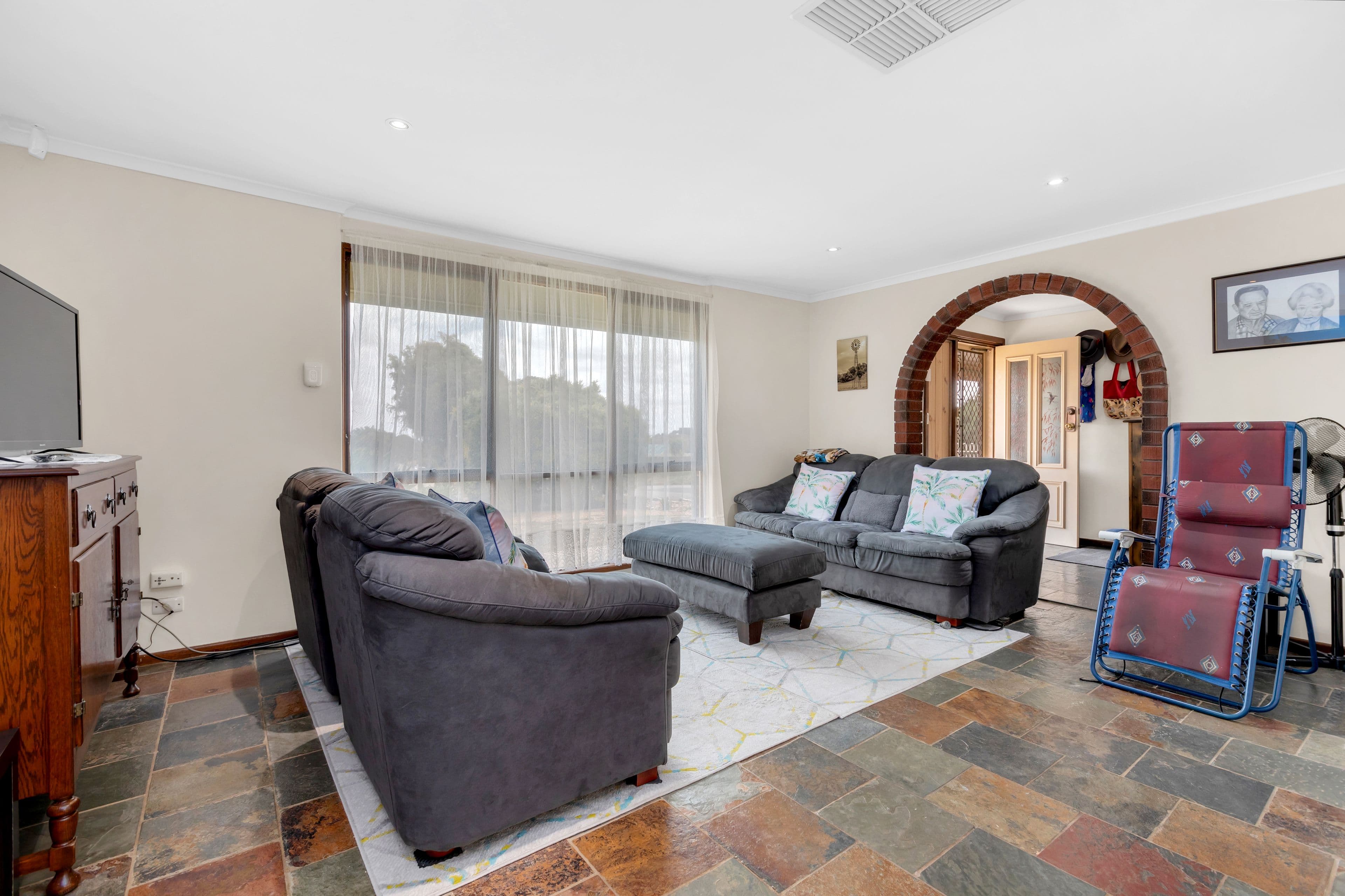 30 Ina Court, Craigmore SA 5114, Craigmore - Thumbnail 8
