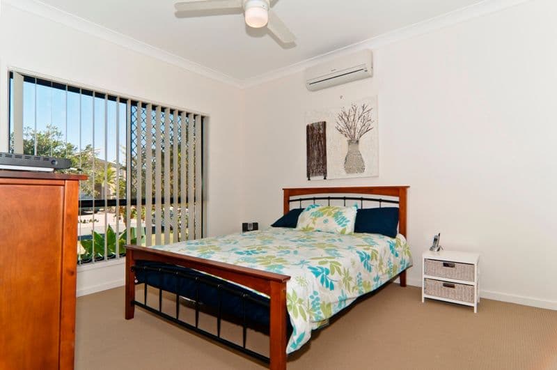 24 Wheeler Crescent, CALOUNDRA WEST QLD 4551, Caloundra West - Thumbnail 2