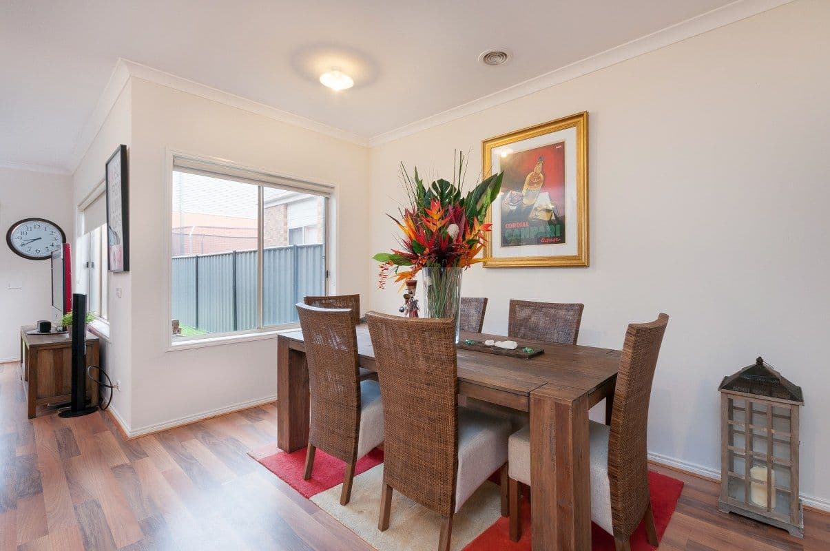28 Middlesborough Drive, CRAIGIEBURN VIC 3064, Craigieburn - Thumbnail 4