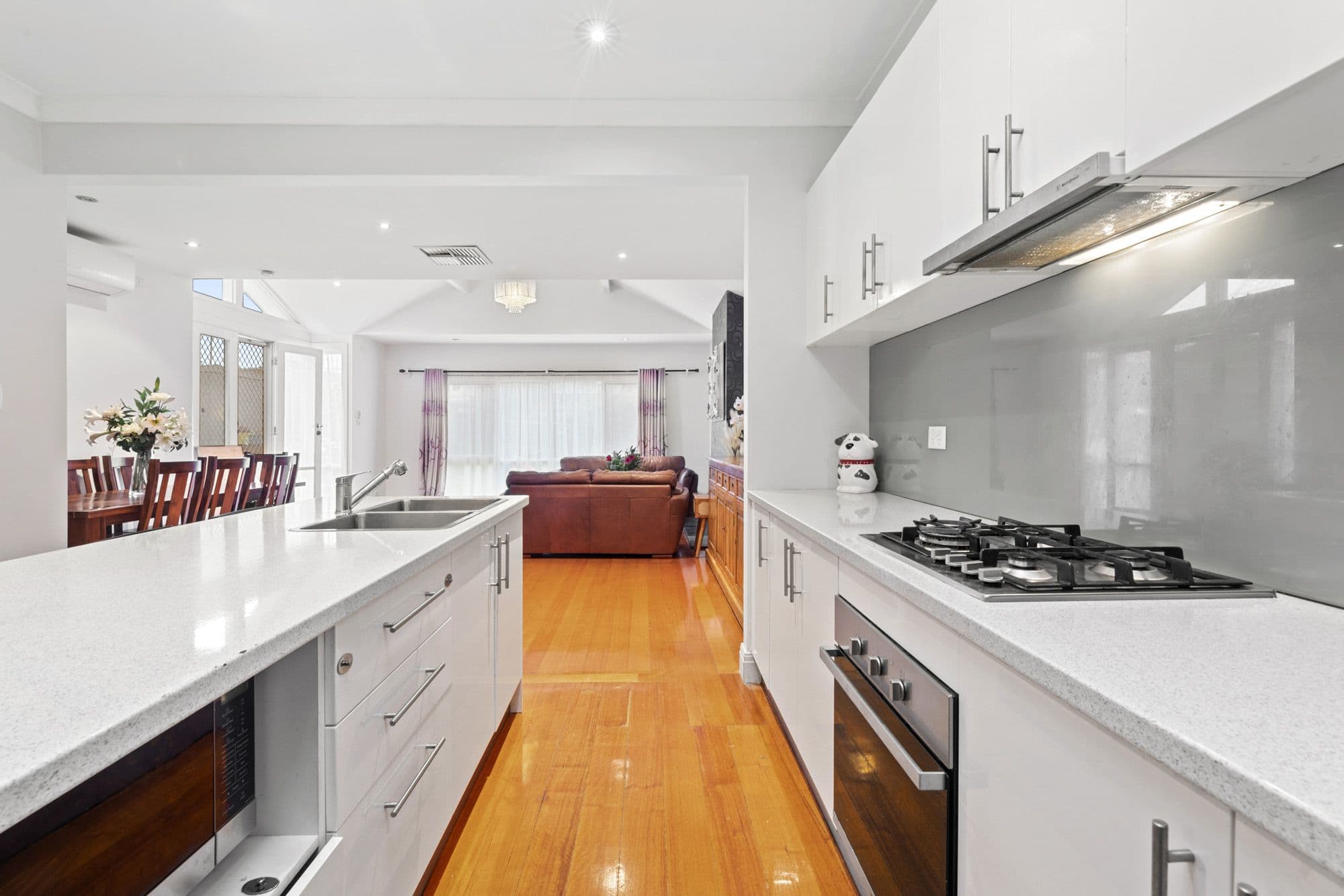 15 Bennett Street, Burwood VIC 3125, Burwood - Thumbnail 4