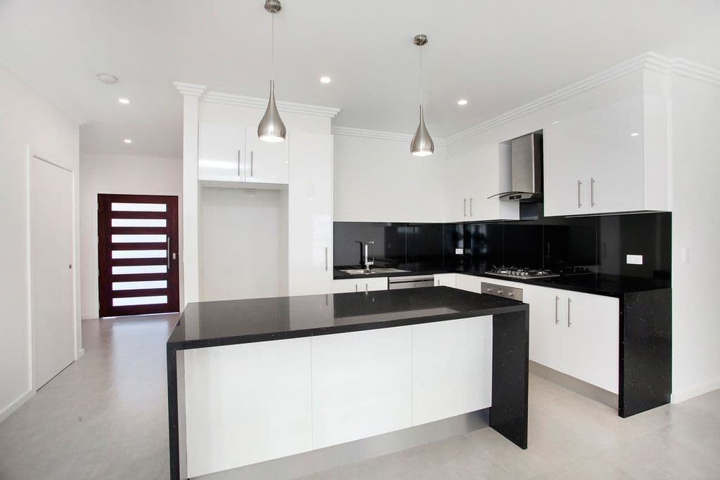 2 Ellengowan Crescent, Fairy Meadow - Thumbnail 3