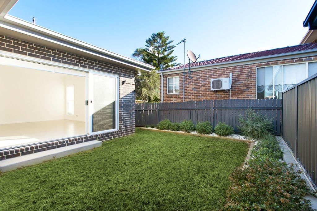 2 Ellengowan Crescent, Fairy Meadow - Thumbnail 7