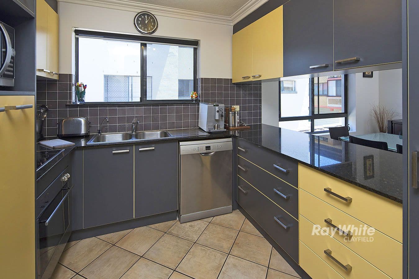 25 Wagner Road, Clayfield QLD 4011, Clayfield - Thumbnail 5