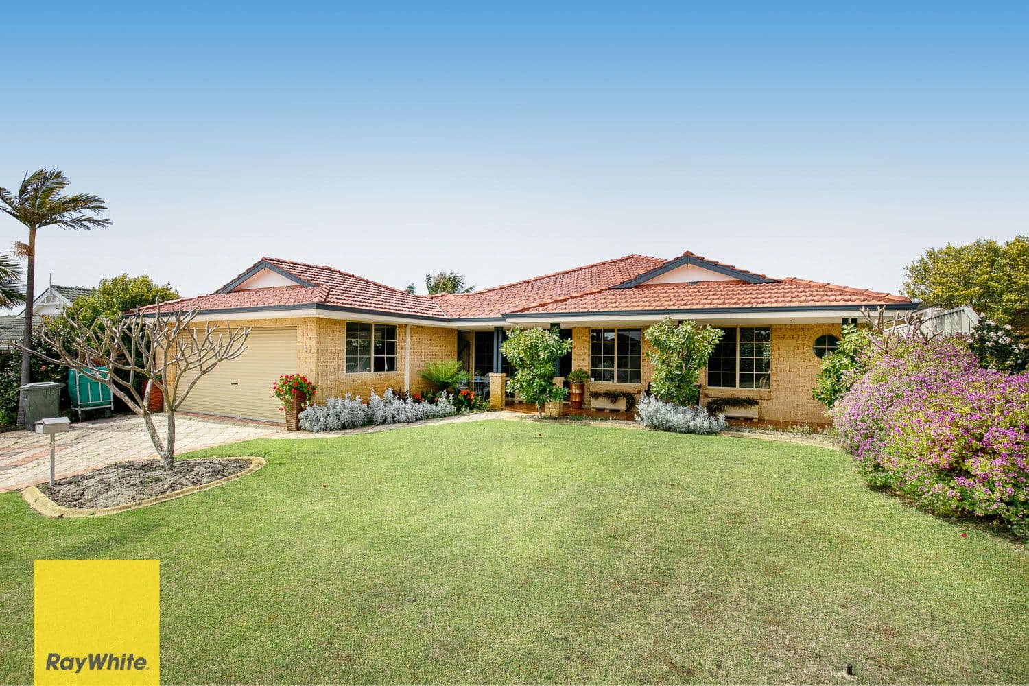5 Woodbury Mews, Landsdale WA 6065, Landsdale - Image 1