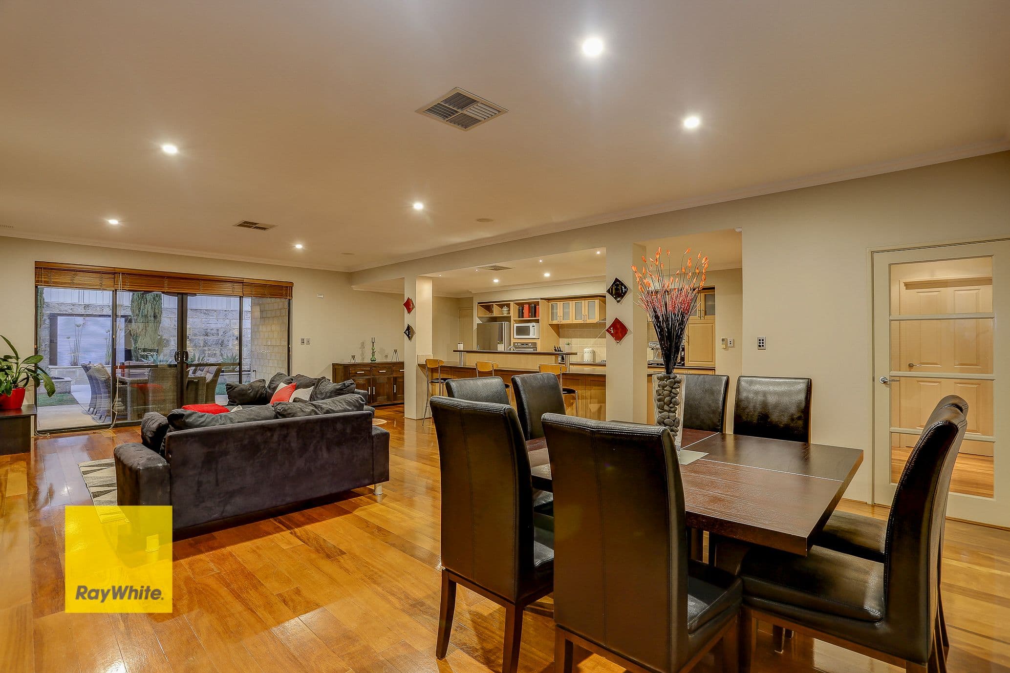 14 Oakdene Drive, Madeley WA 6065, Madeley - Thumbnail 7