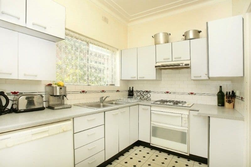 28 Farleigh Avenue, ASHFIELD NSW 2131, Ashfield - Thumbnail 3
