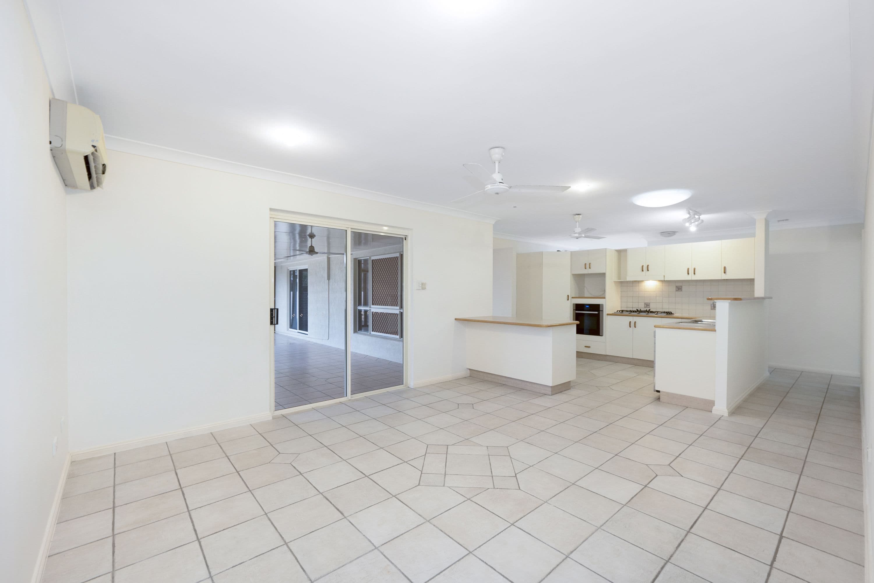 18 Hoop Street, Kirwan QLD 4817, Kirwan - Thumbnail 4