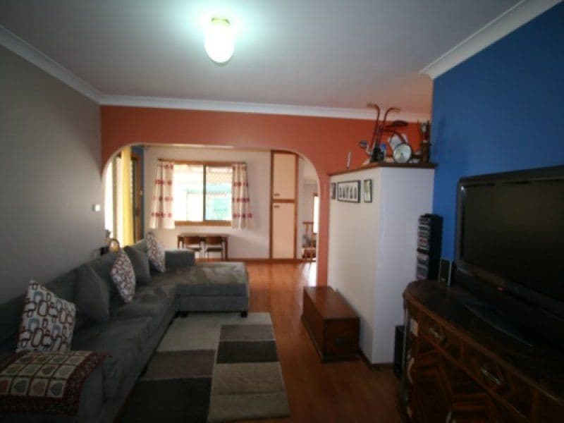 131 Logan Street, TENTERFIELD NSW 2372, Tenterfield - Thumbnail 6