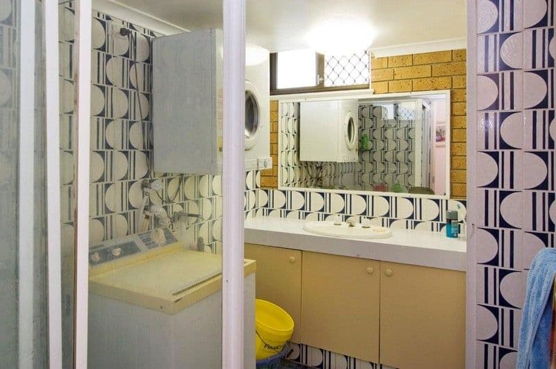 401 'Broadbeach Travel Inn', 40 Surf Parade, BROADBEACH QLD 4218, Broadbeach - Thumbnail 8