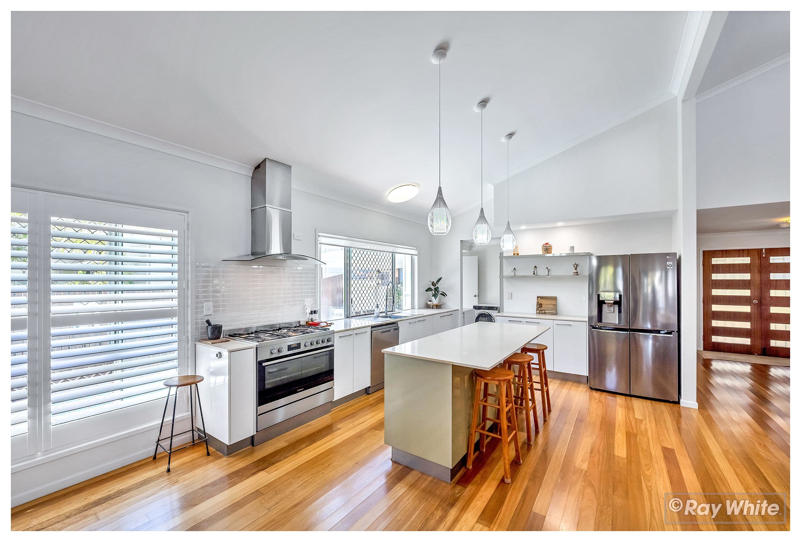13 Hideaway Road, Zilzie QLD 4710, Zilzie - Thumbnail 4
