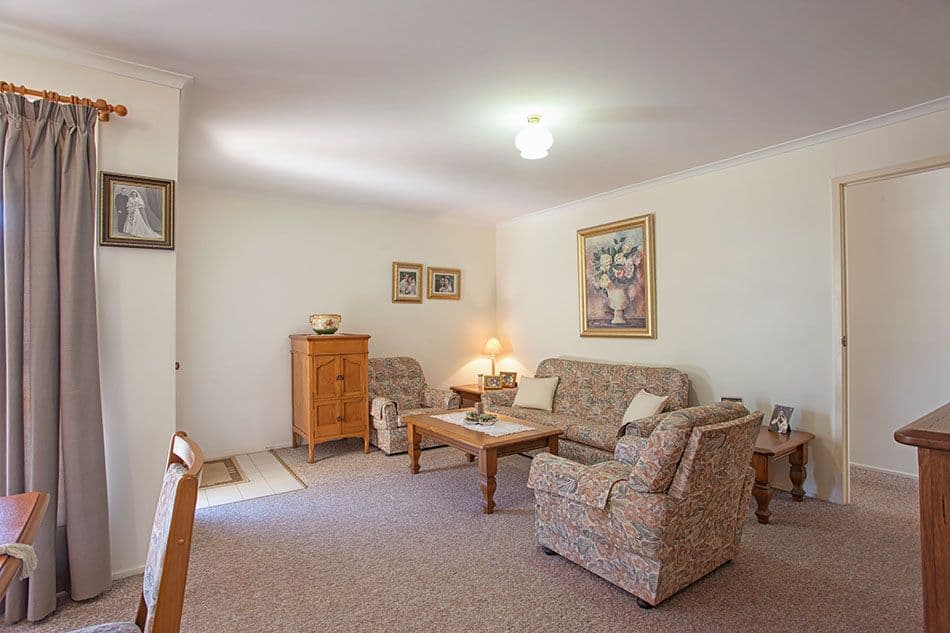 16 Evergreen Court, Glenvale QLD 4350, Glenvale - Thumbnail 3