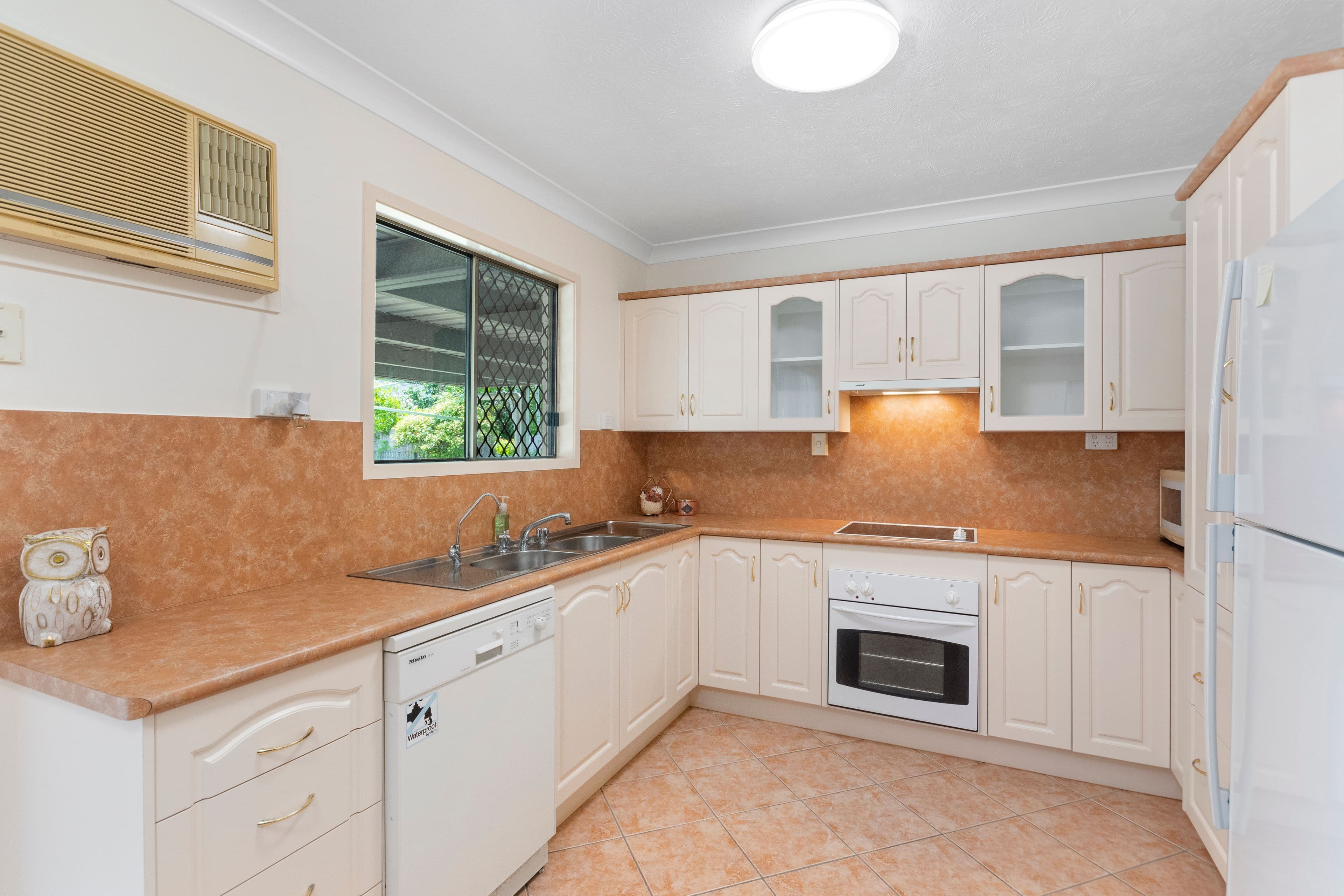 5 Larkspur Crescent, Annandale QLD 4814, Annandale - Thumbnail 6
