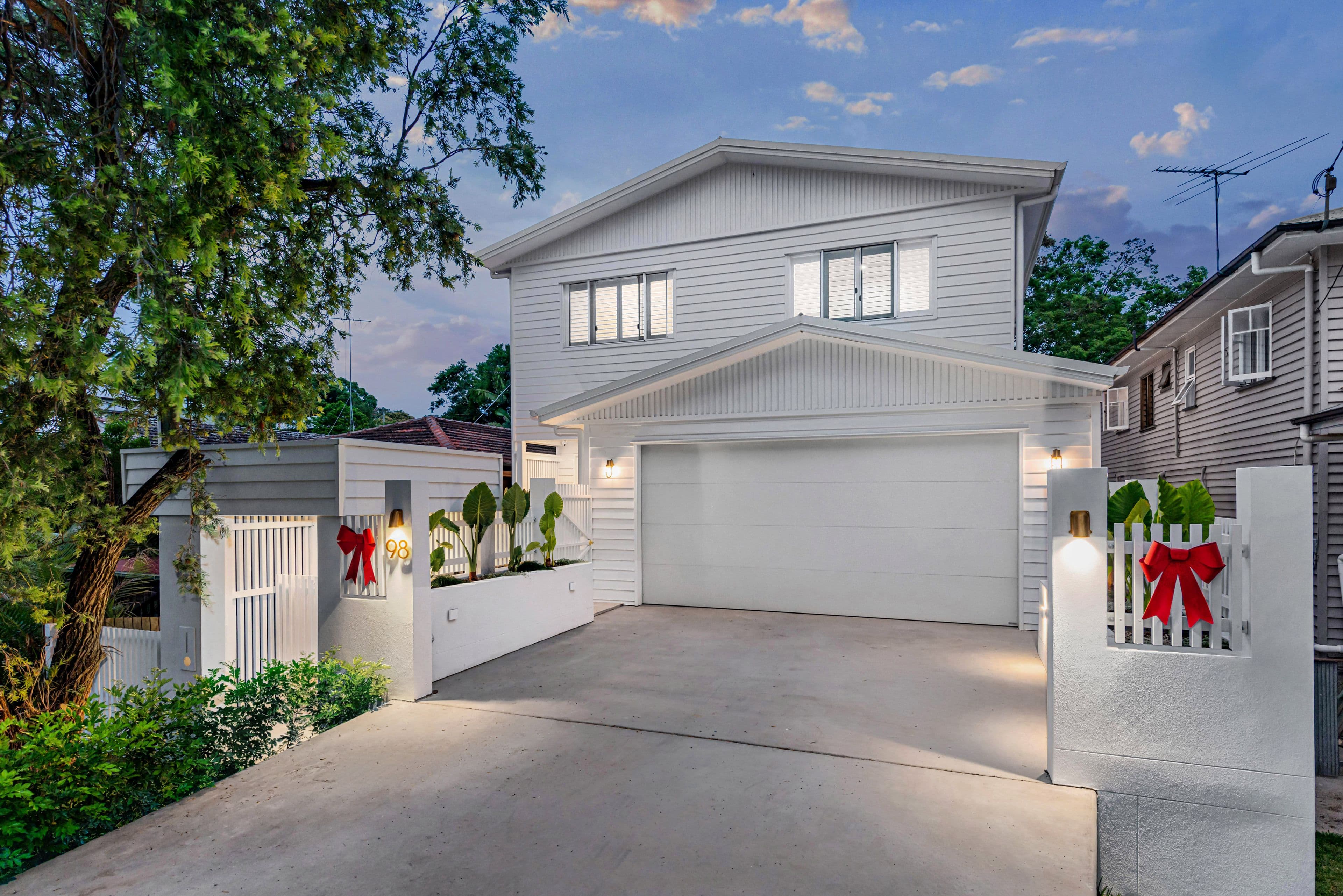 98 Dewar Terrace, Sherwood QLD 4075, Sherwood - Image 1