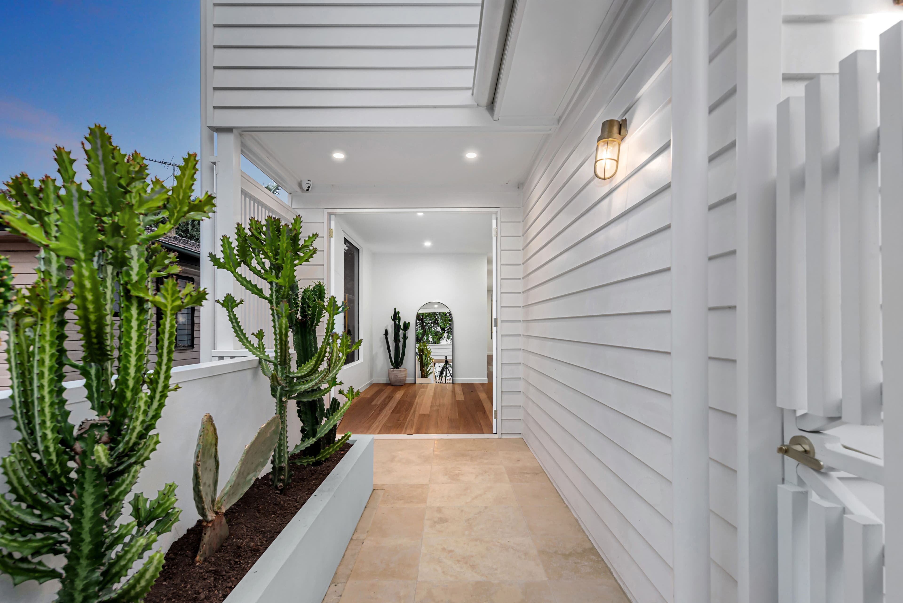 98 Dewar Terrace, Sherwood QLD 4075, Sherwood - Thumbnail 2