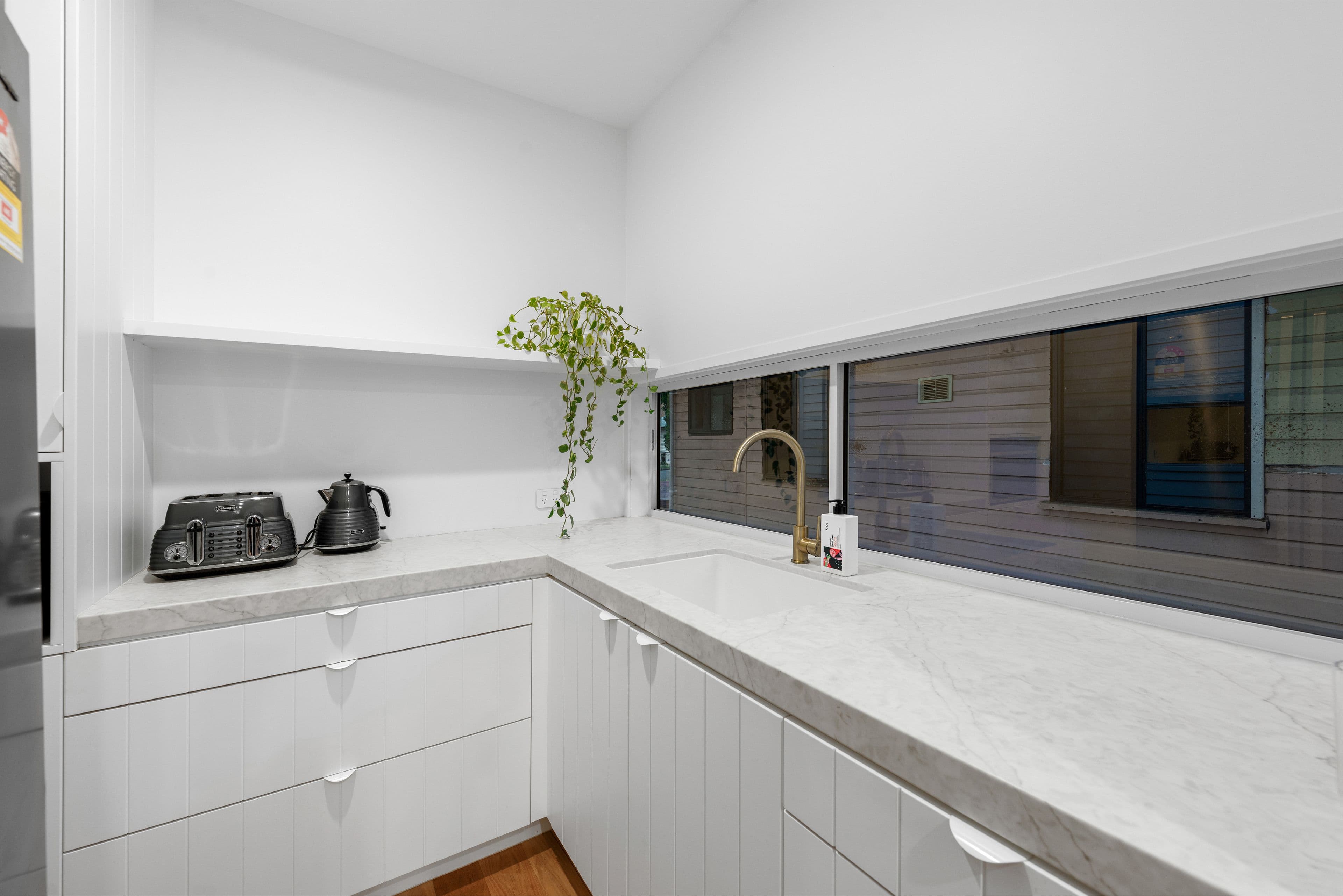 98 Dewar Terrace, Sherwood QLD 4075, Sherwood - Thumbnail 7