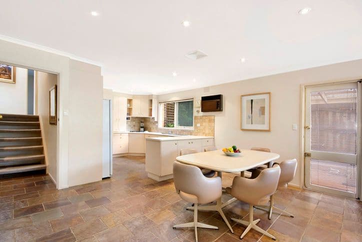 24 Studley Street, DONCASTER VIC 3108, Doncaster - Thumbnail 7