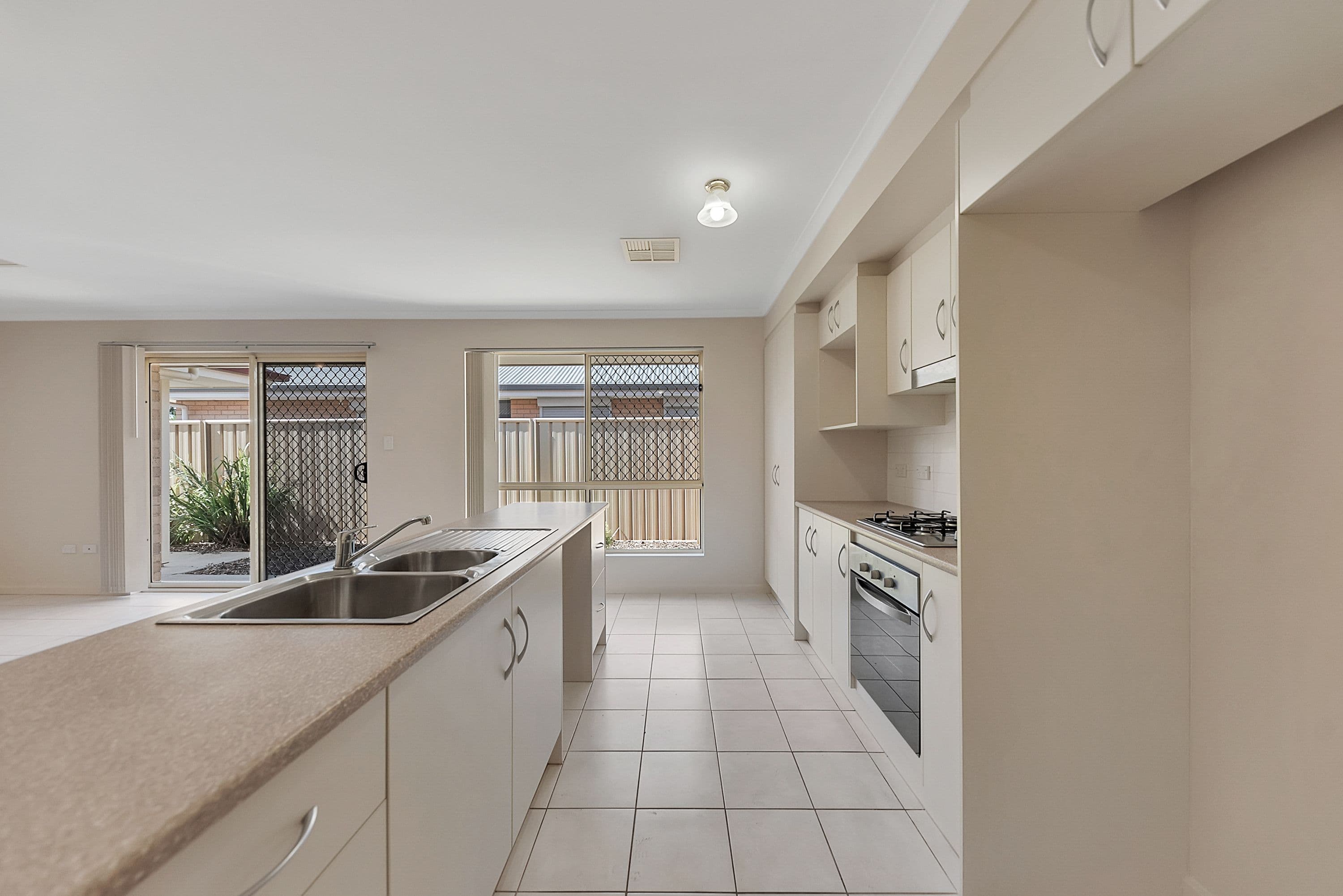 7 Sansbury Street, Munno Para SA 5115, Munno Para - Thumbnail 3