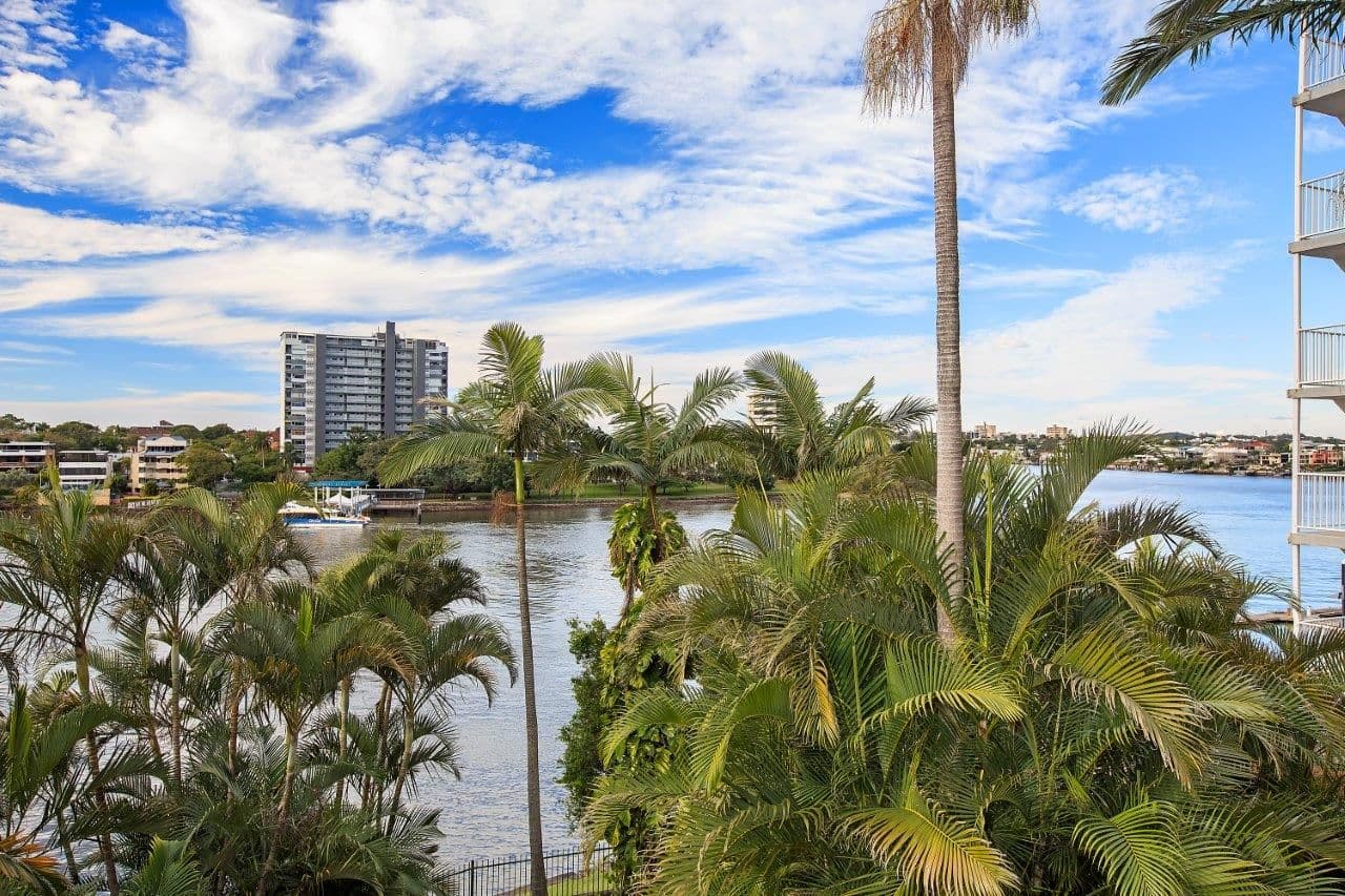 56 Thorn Street, KANGAROO POINT QLD 4169, Kangaroo Point - Thumbnail 2