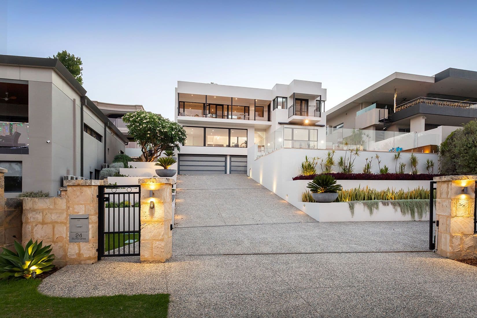 24 Burke Drive, Attadale WA 6156, Attadale - Thumbnail 2