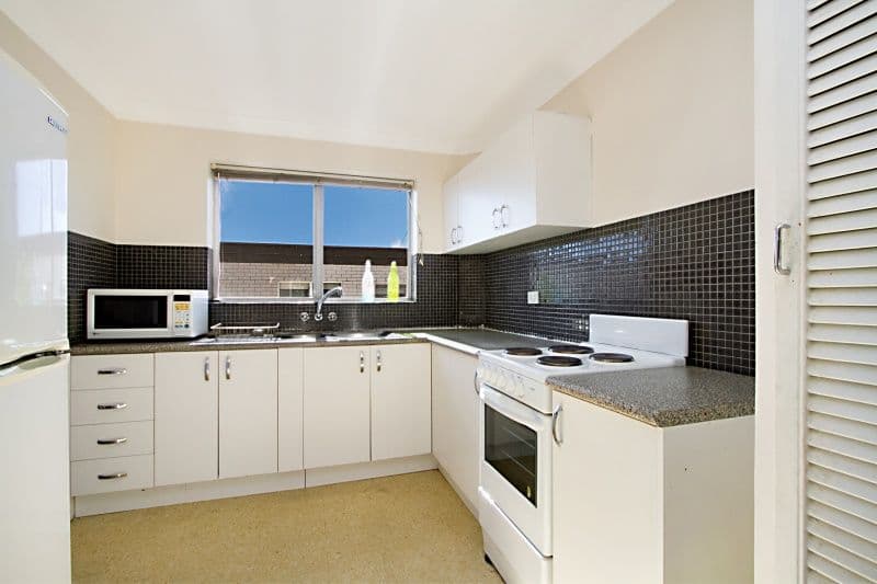 43 Grays Road, GAYTHORNE QLD 4051, Gaythorne - Thumbnail 2