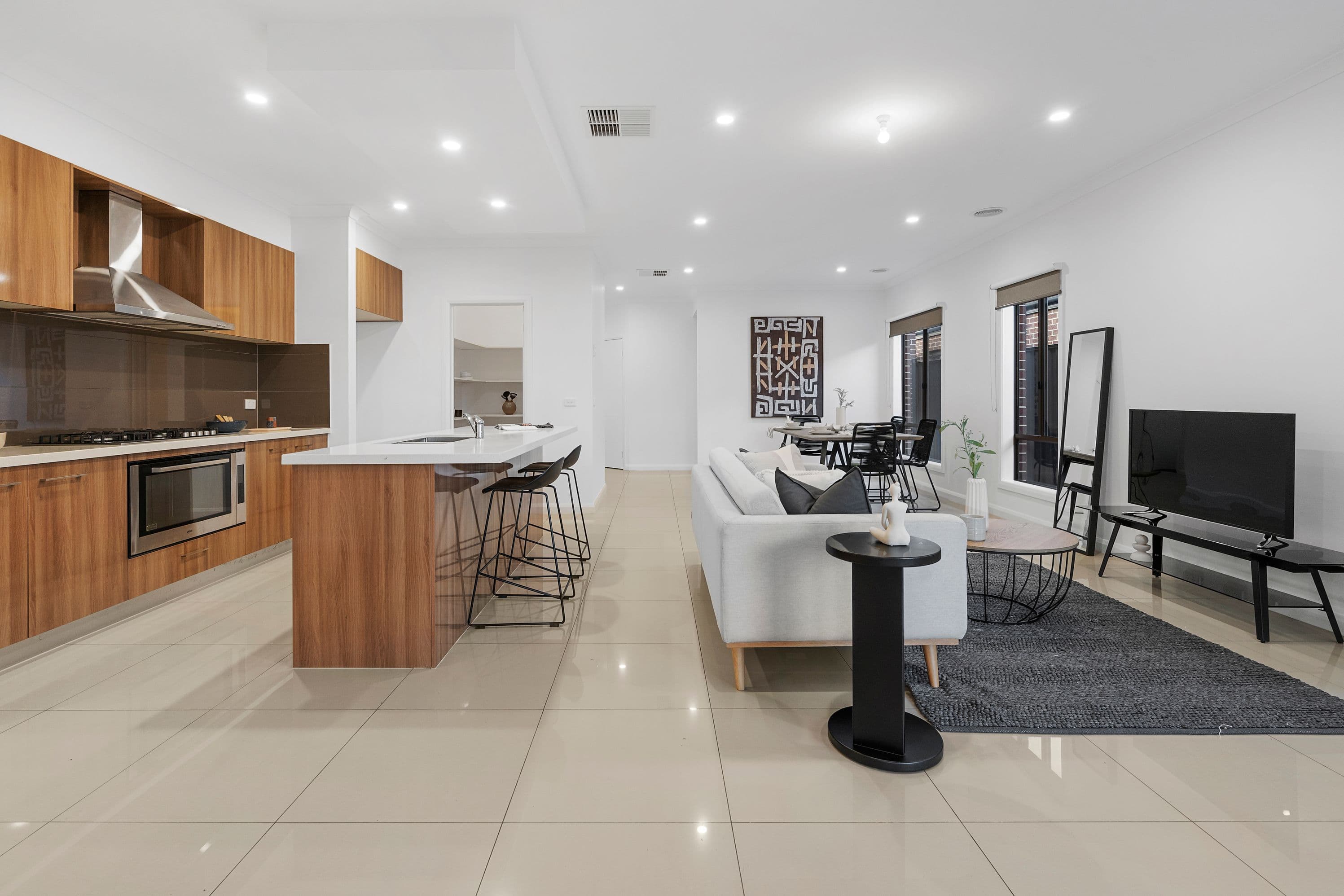15 Reynolds Circuit, Mernda VIC 3754, Mernda - Thumbnail 4