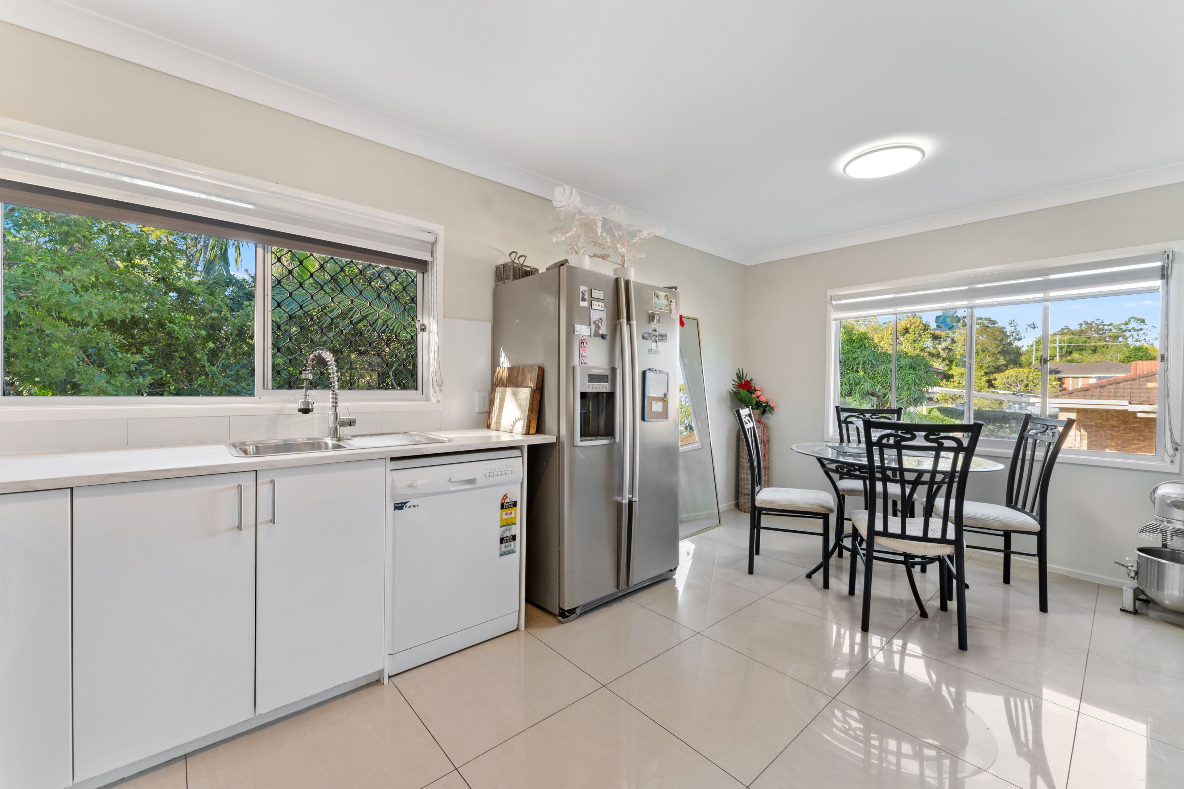 1 Montrose Avenue, Bethania QLD 4205, Bethania - Thumbnail 5