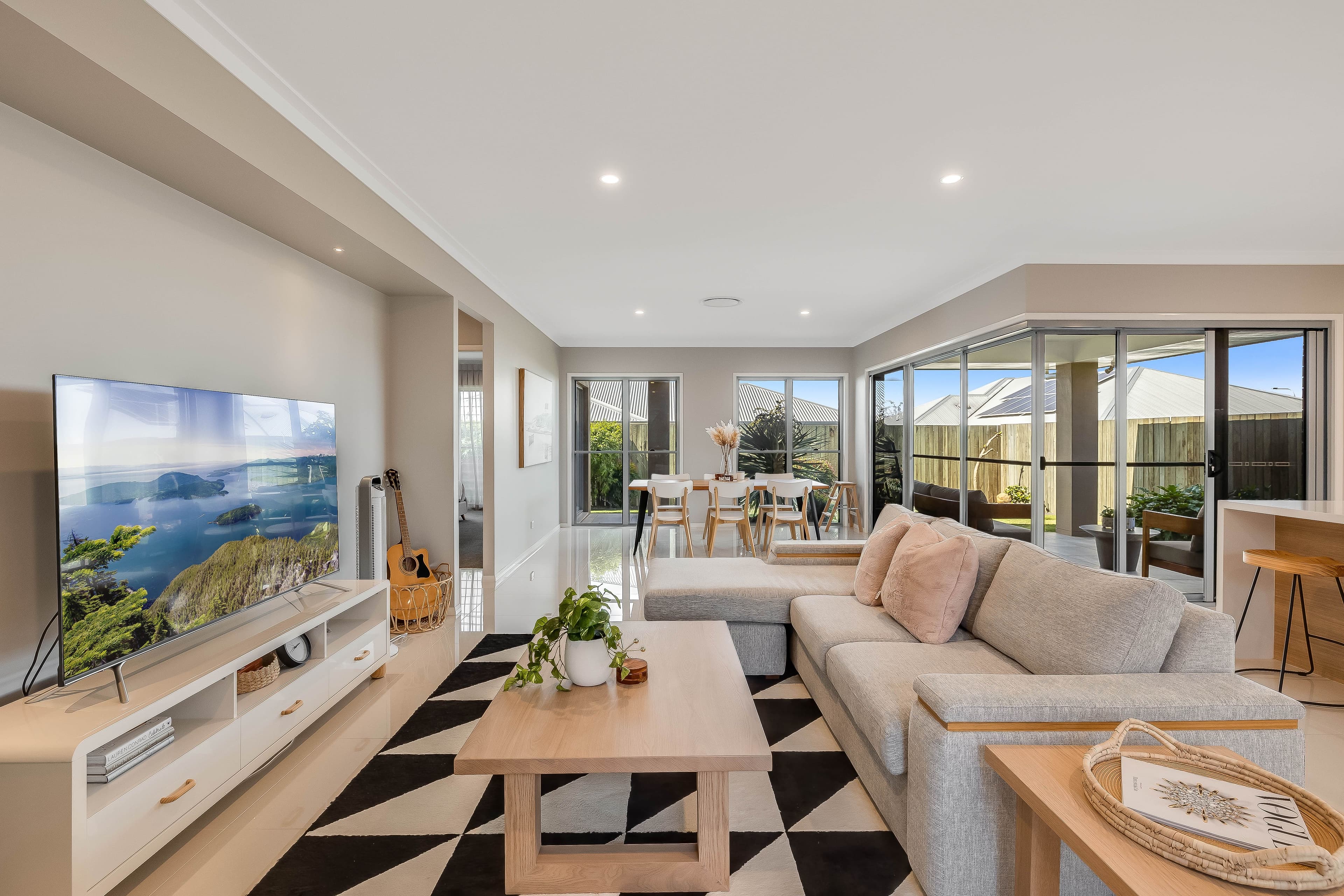 8 Yarrow Close, Middle Ridge QLD 4350, Middle Ridge - Thumbnail 4