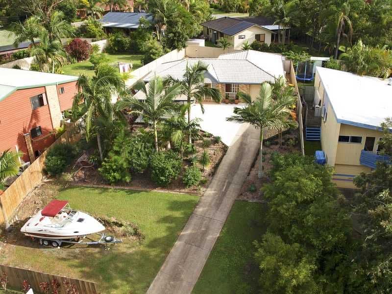 100 Ware Drive, CURRUMBIN WATERS QLD 4223, Currumbin Waters - Thumbnail 2