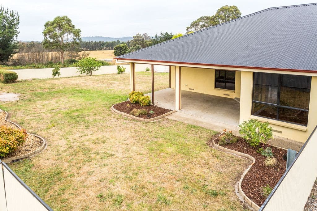 20 Weld Street, Beaconsfield TAS 7270, Beaconsfield - Thumbnail 2