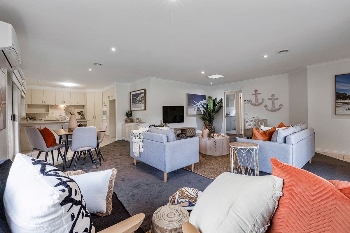 44 Rosemore Road, Rosebud VIC 3939, Rosebud - Thumbnail 3