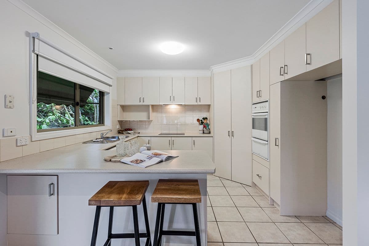 44 Rosemore Road, Rosebud VIC 3939, Rosebud - Thumbnail 4